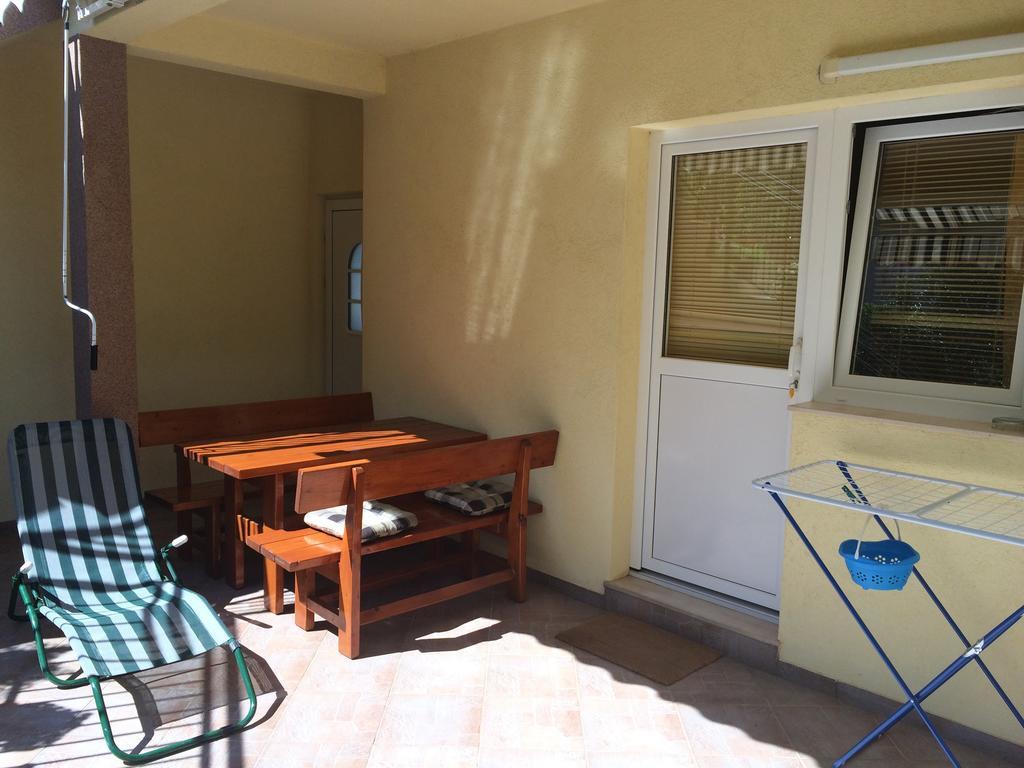 נובי ווינודולסקי Apartment Kolundzic חדר תמונה