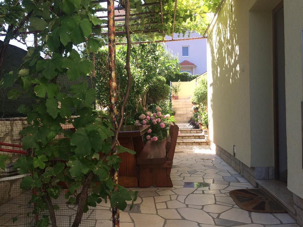 נובי ווינודולסקי Apartment Kolundzic חדר תמונה