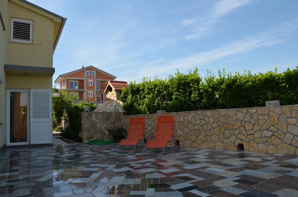 נובי ווינודולסקי Apartment Kolundzic מראה חיצוני תמונה